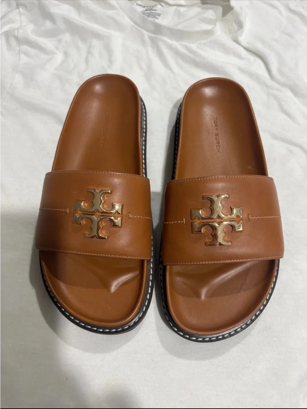 Tory Burch everly